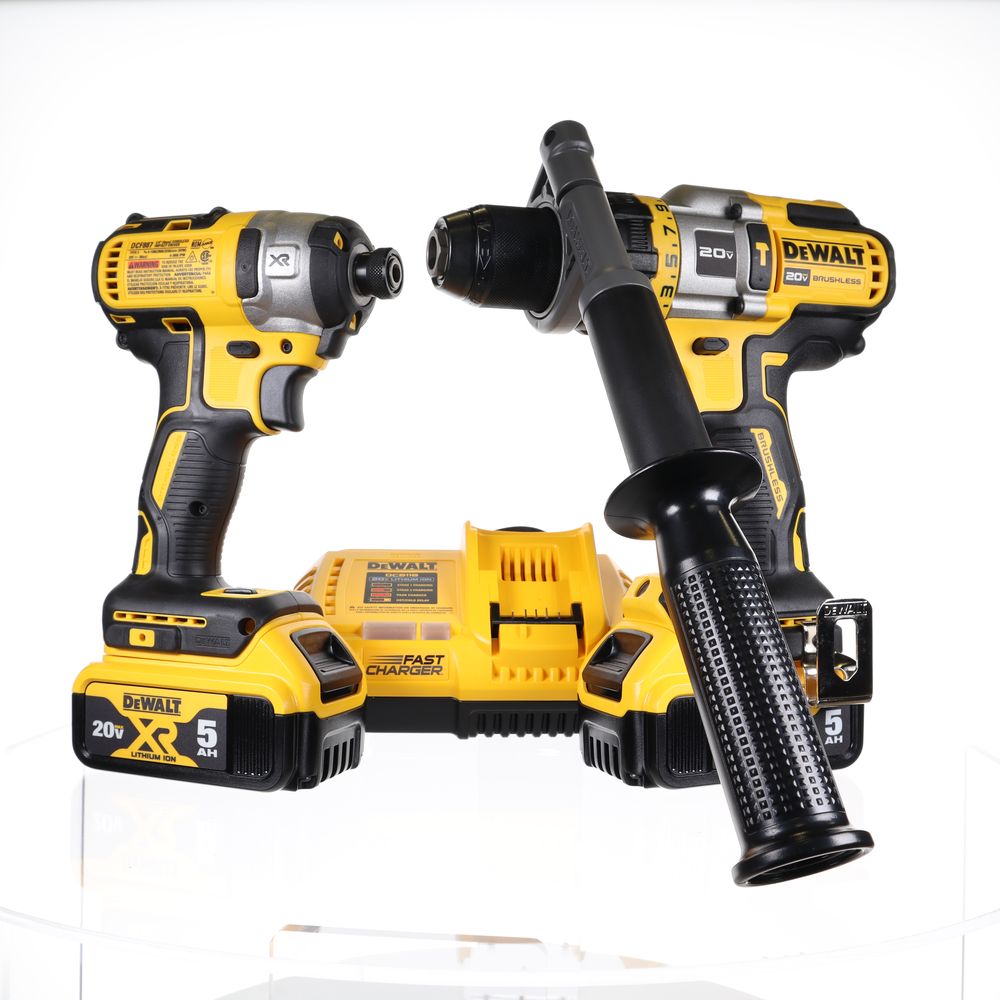 DeWalt 20v MAX Hammer Drill and Impact Kit DCK2100P2